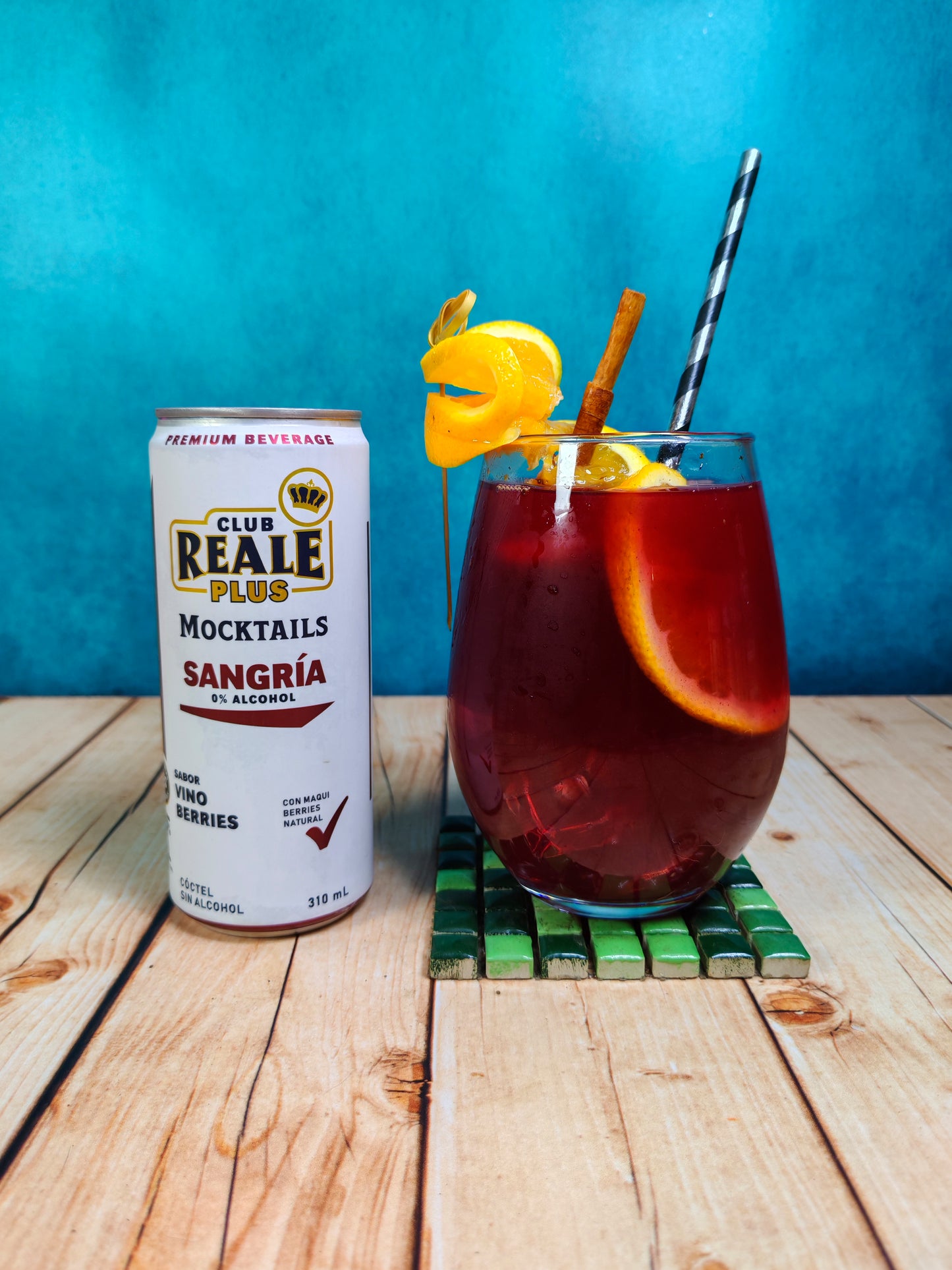 Sangria sin alcohol en lata 310 Club Reale